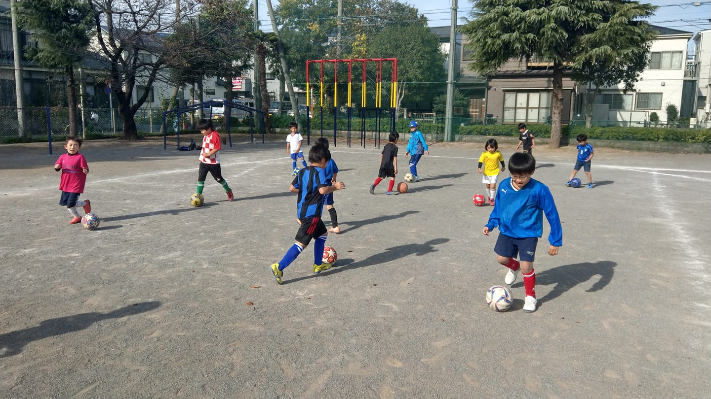 蕨中央サッカースポーツ少年団サムネイル